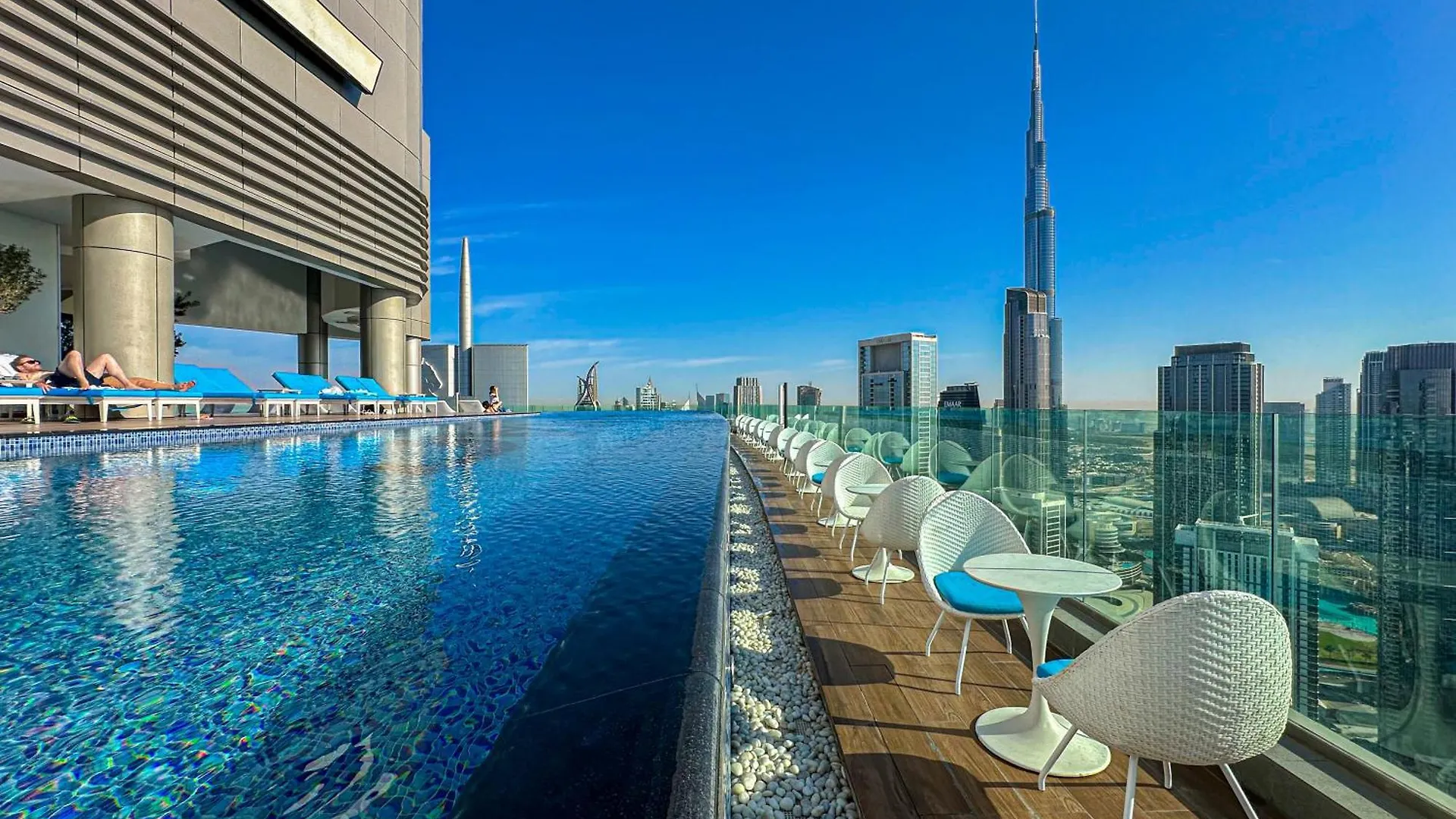 Апартаменты Full Burj Khalifa View Lux 2Bedroom With Rooftop Pool Central Location In Paramount Hotel Midtown Дубай
