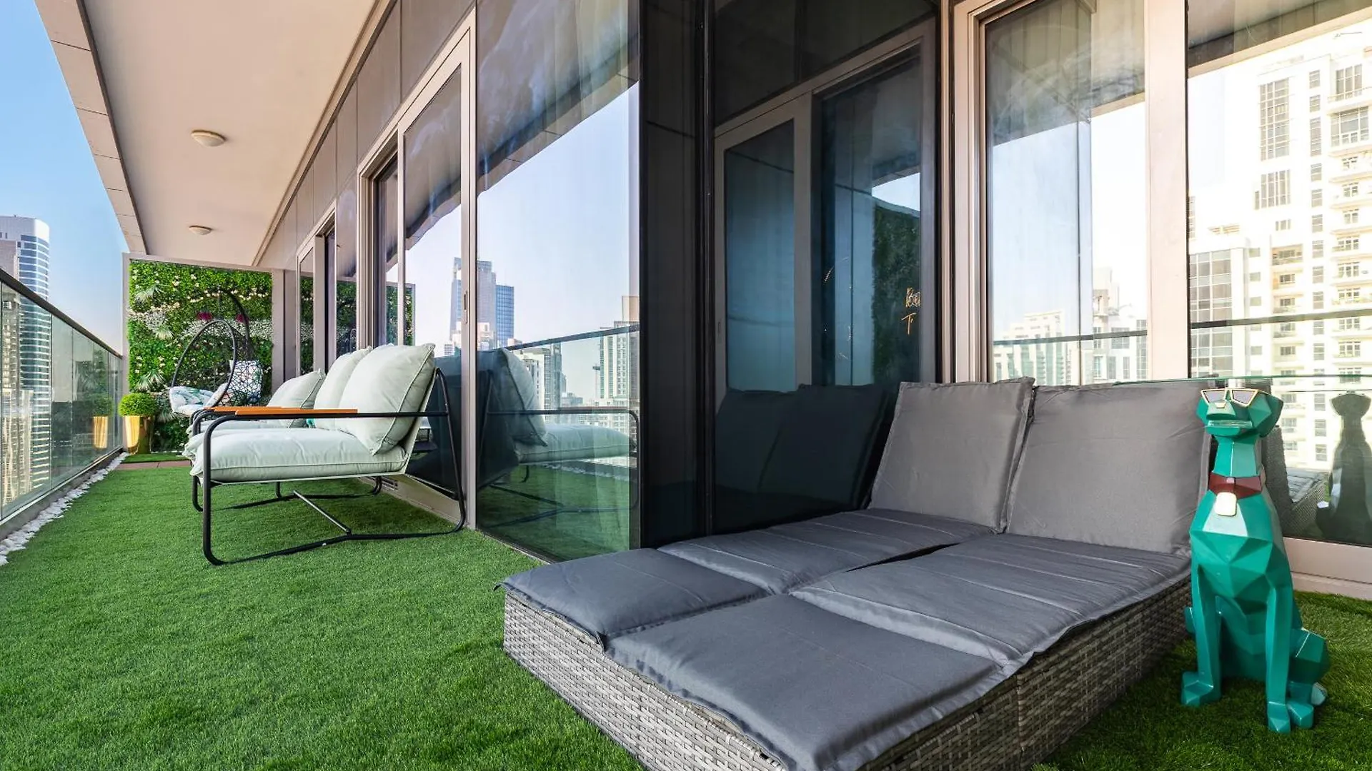 Апартаменты Full Burj Khalifa View Lux 2Bedroom With Rooftop Pool Central Location In Paramount Hotel Midtown Дубай ОАЭ